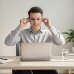 Comment se préparer à un entretien vidéo : bonnes pratiques et pièges à éviter découvrez les meilleures astuces pour réussir votre entretien vidéo, avec des conseils pratiques et les pièges à éviter pour mettre toutes les chances de votre côté.